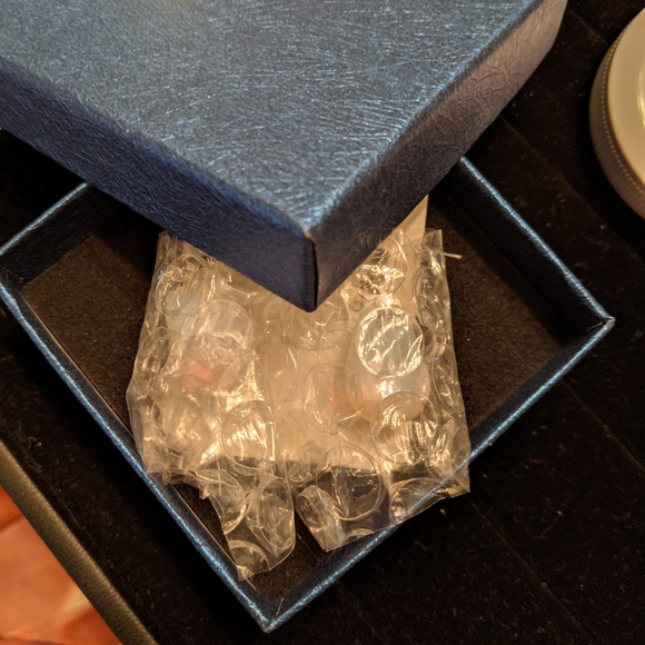 Opal Essence Stone Earrings - Picture 9 of 9